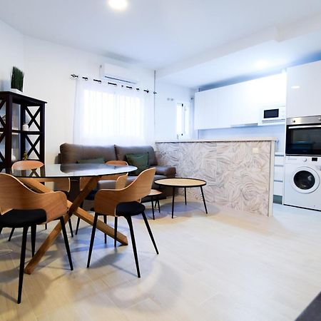 Letmalaga Cobblestone St. Apartment Exterior photo