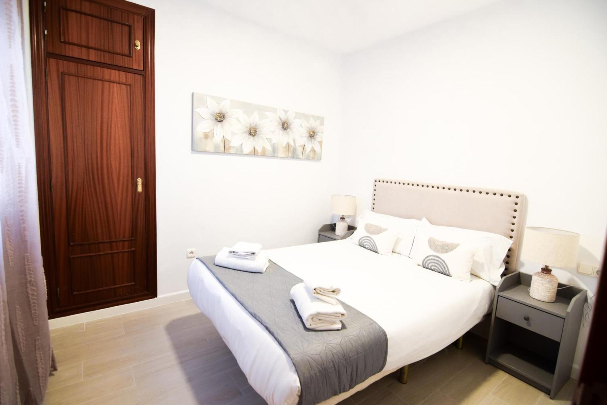 Letmalaga Cobblestone St. Apartment Exterior photo